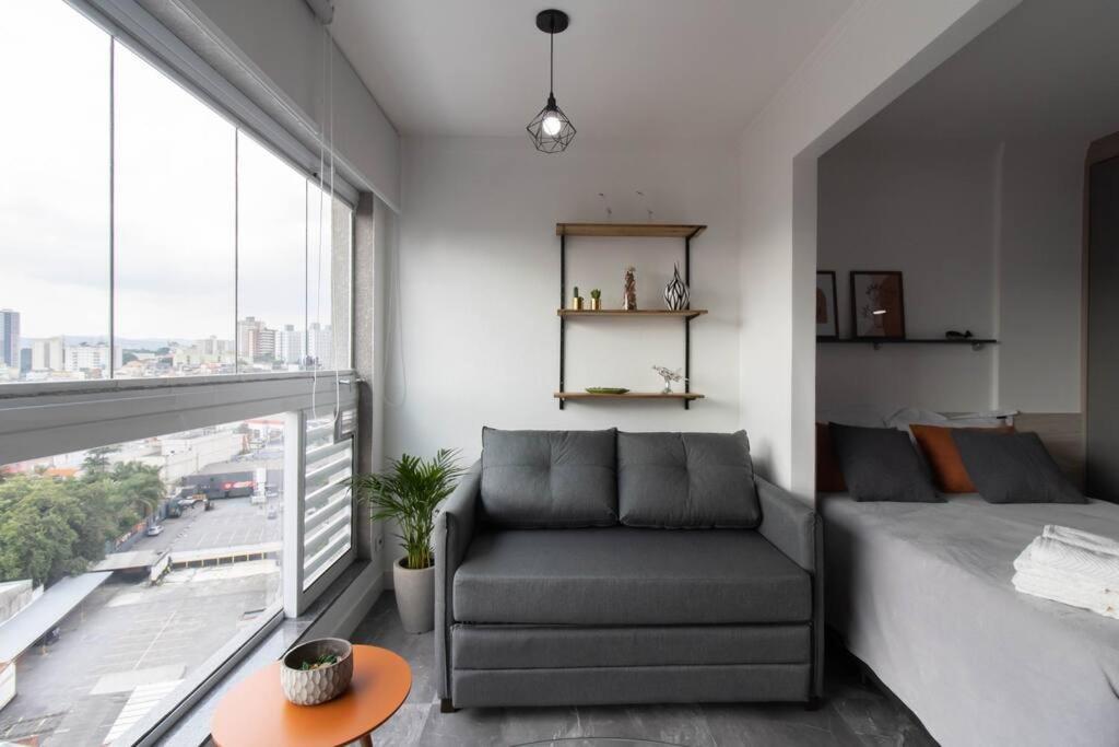 Contemporary - Gru 1103
