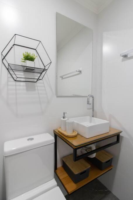 Contemporary - Gru 1103 Guarulhos
