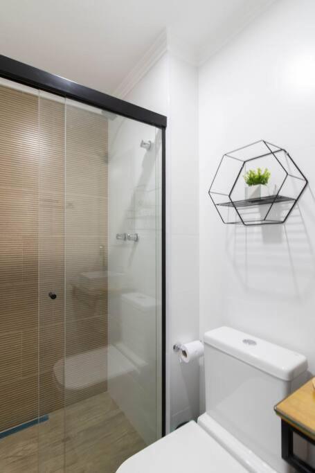 Contemporary - Gru 1103