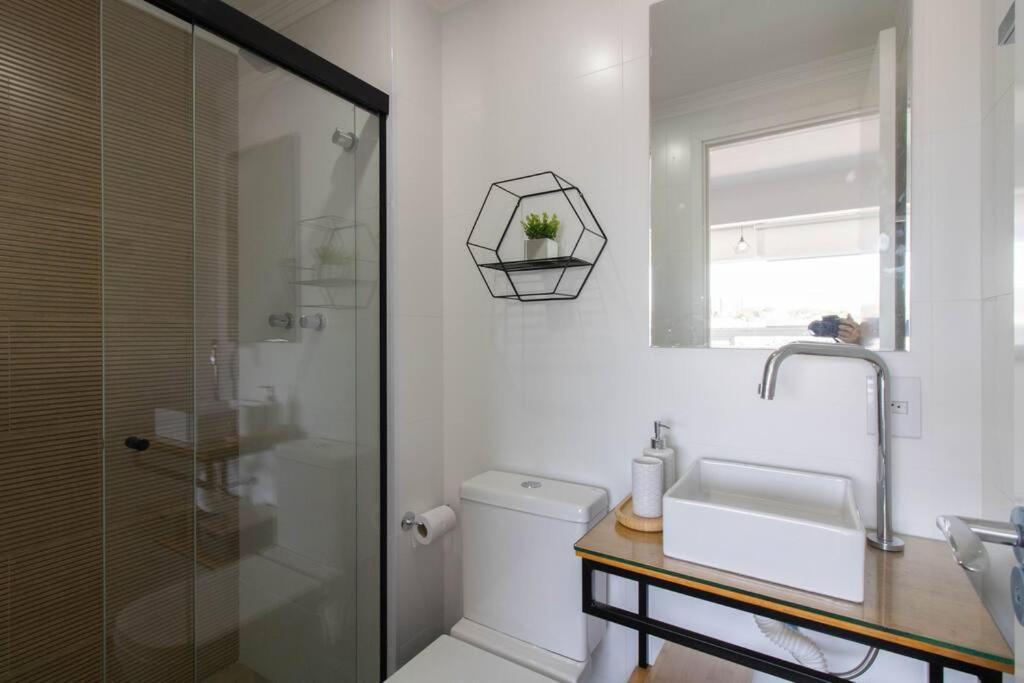Contemporary - Gru 1103 Apartment *
